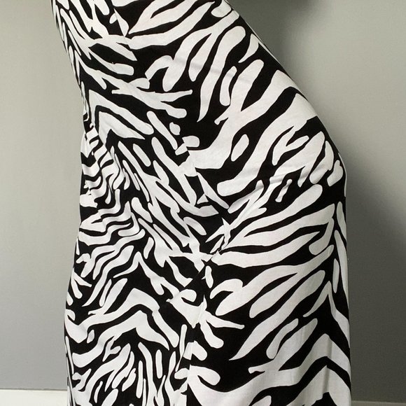 Maxi Dress | Black & White | Size Small - Picture 5 of 6